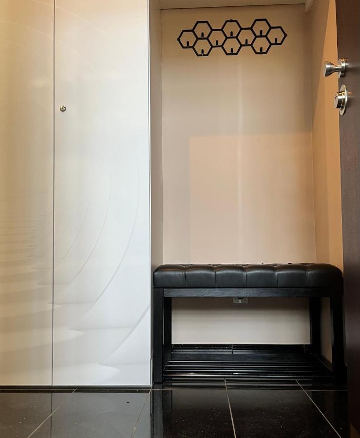 City Center Apartment Katowice Ngoại thất bức ảnh